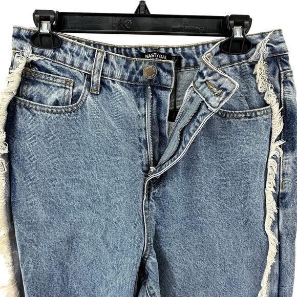NWT Nasty Gal fray seam straight leg high rise jeans in light blue woman’s sz 8 - Picture 5 of 12